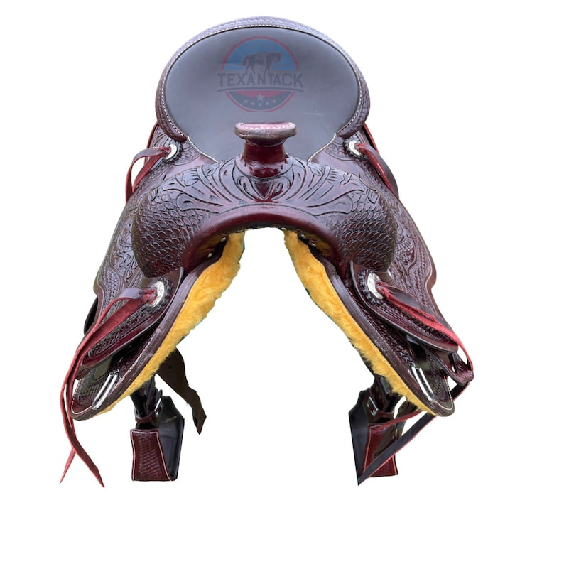 Western Endurance Saddle – High-Quality Leather with Leaf Tooling & Padded Seat