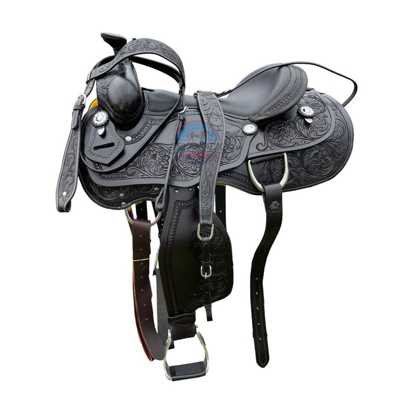 Argentinian Leather Western Saddle | Elegant & Durable Trail Riding